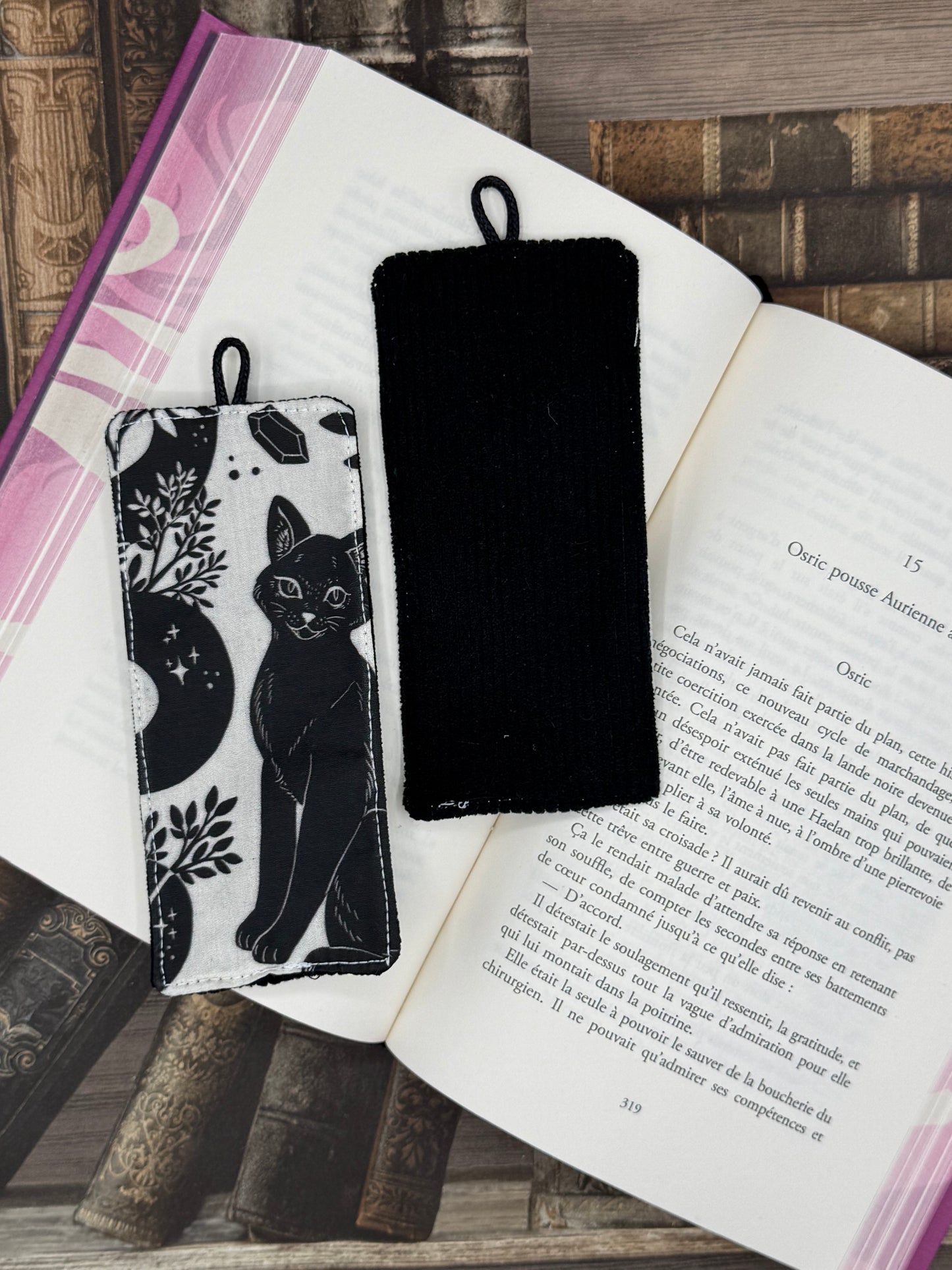 Le marque page - Magie noire