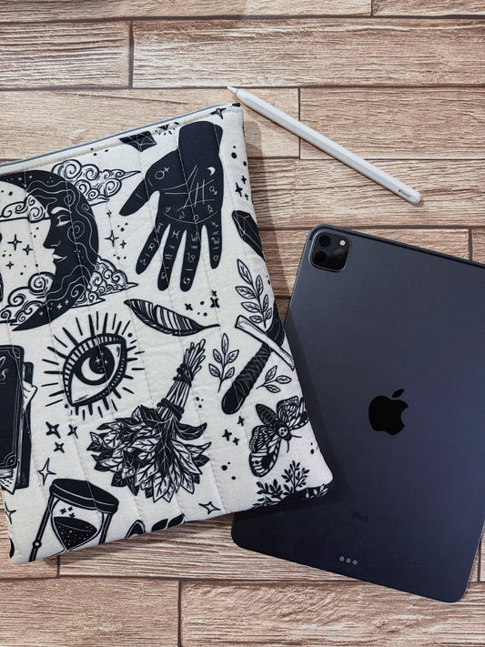 La housse d'ordinateur/tablette