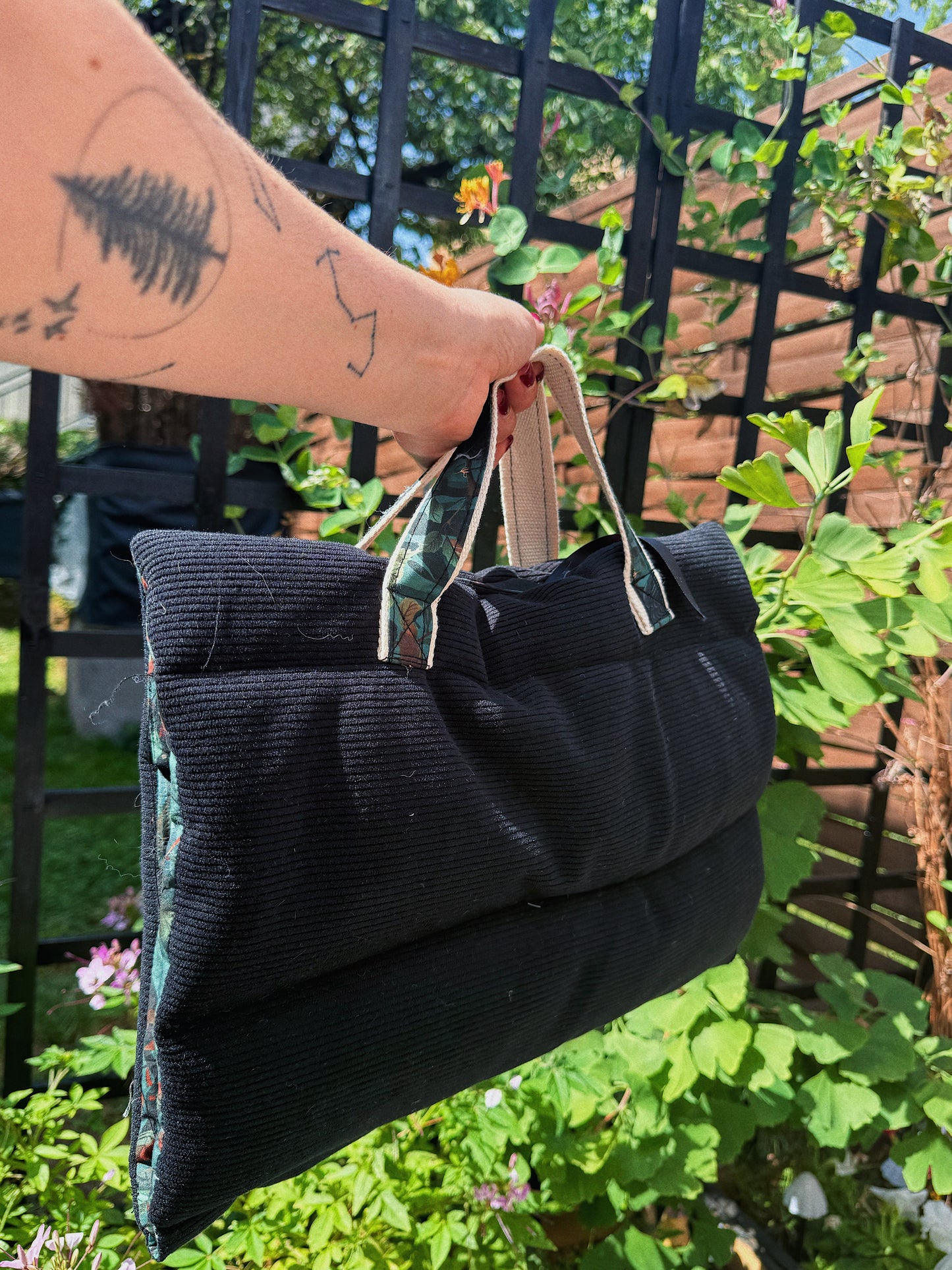 Coussin lecture x Book Bag