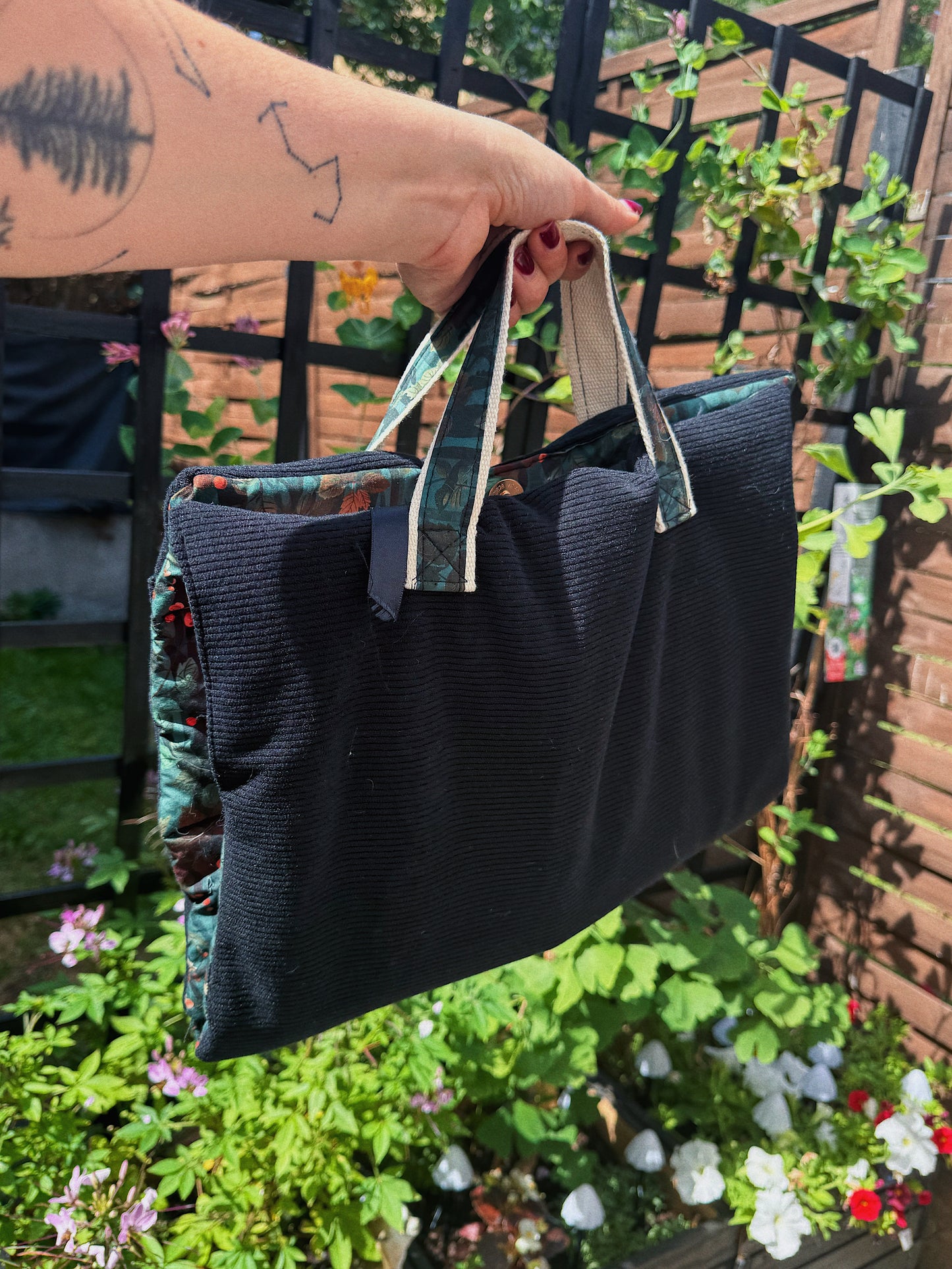 Coussin lecture x Book Bag